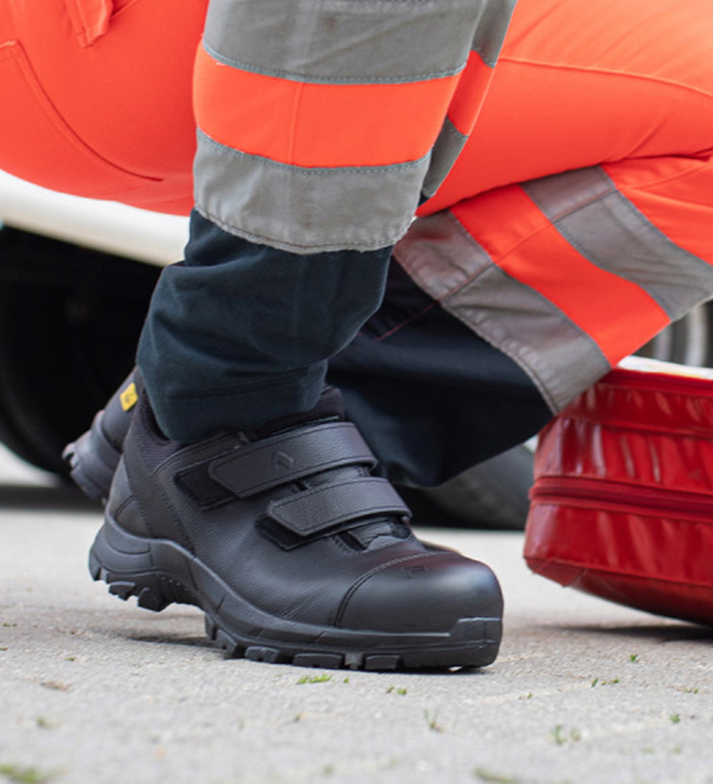 HAIX Nevada Pro low, Comfortable safety boots with strip fastener